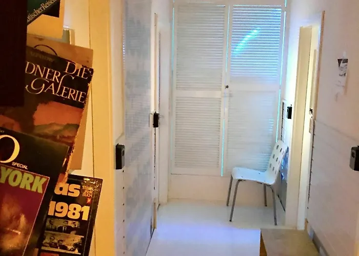 Hostel Citysurfer44 *